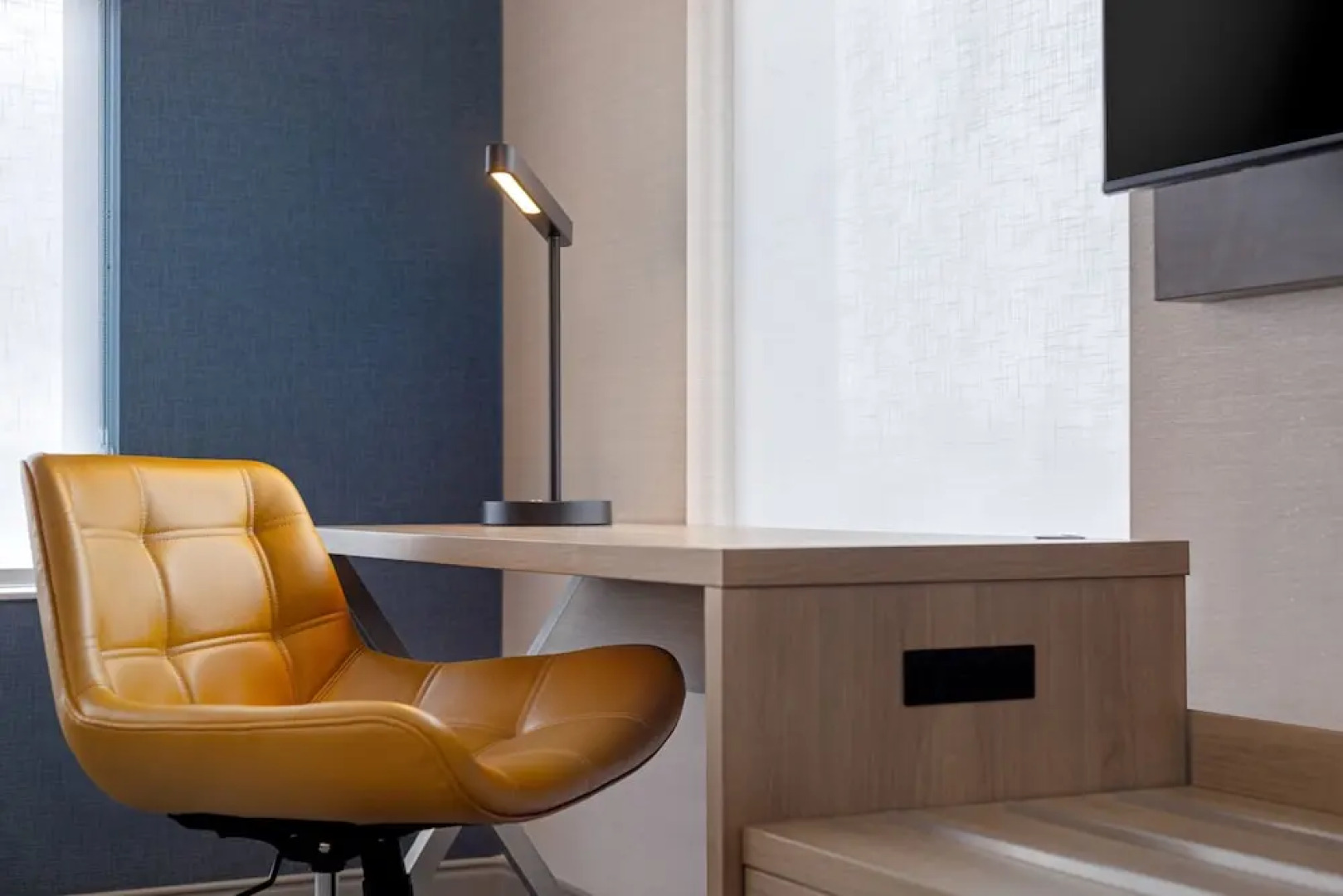 Holiday Inn Express & Suites St.Thomas by IHG