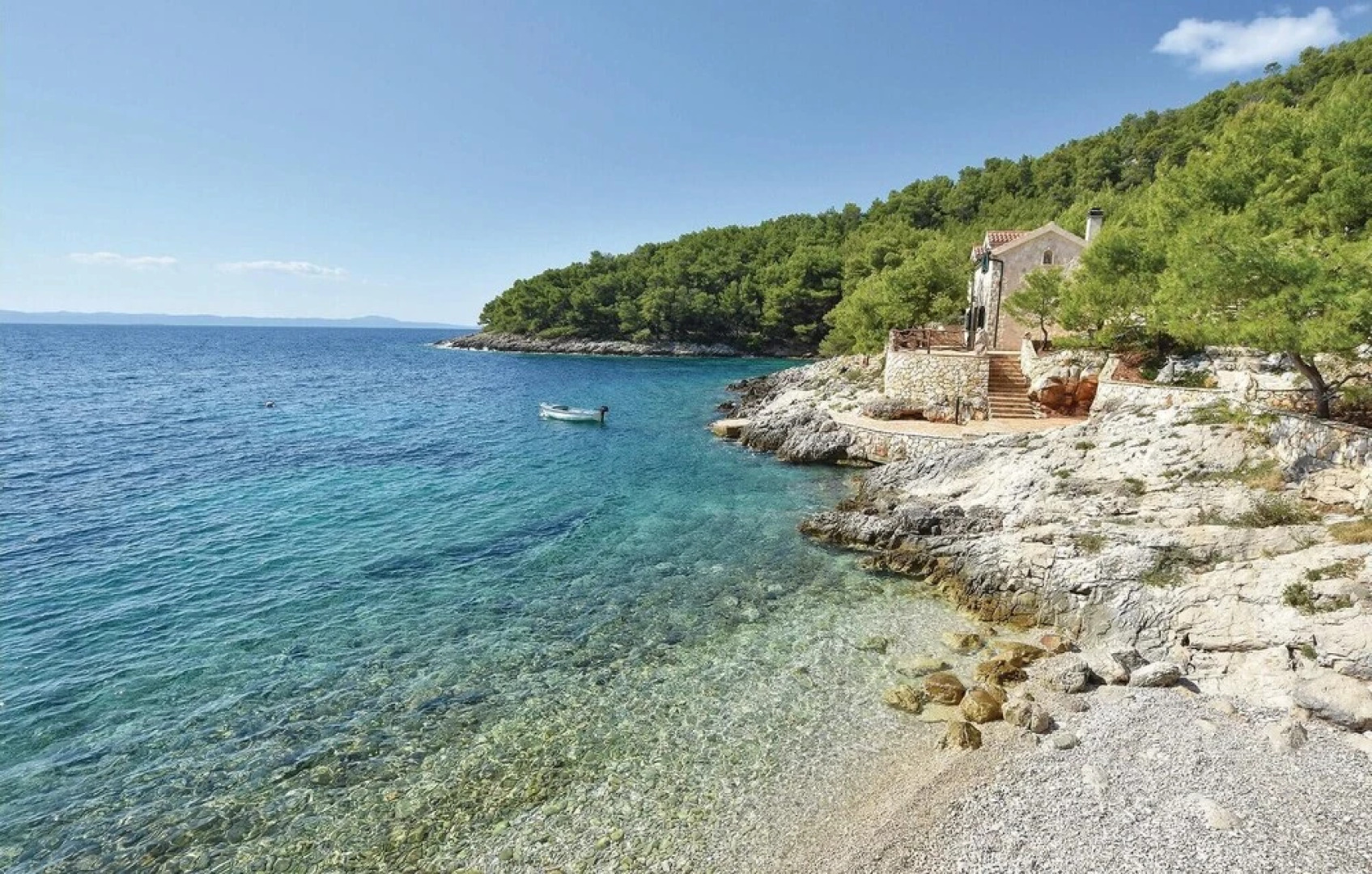 Stunning Home in Zastrazisce With 4 Bedrooms