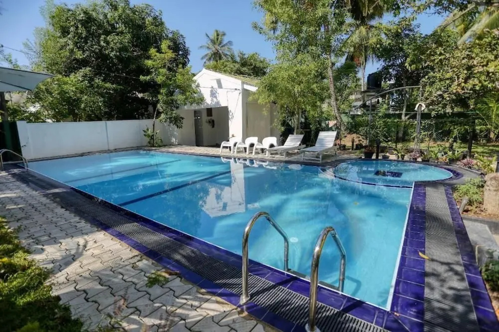 White House Apartment