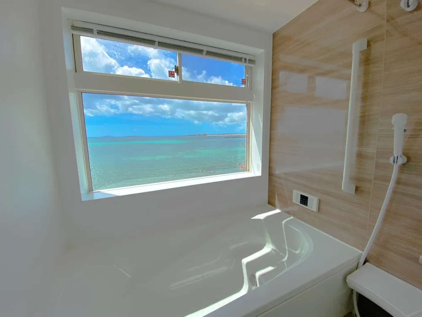 Private Villa Kin1 with ocean view and BBQ