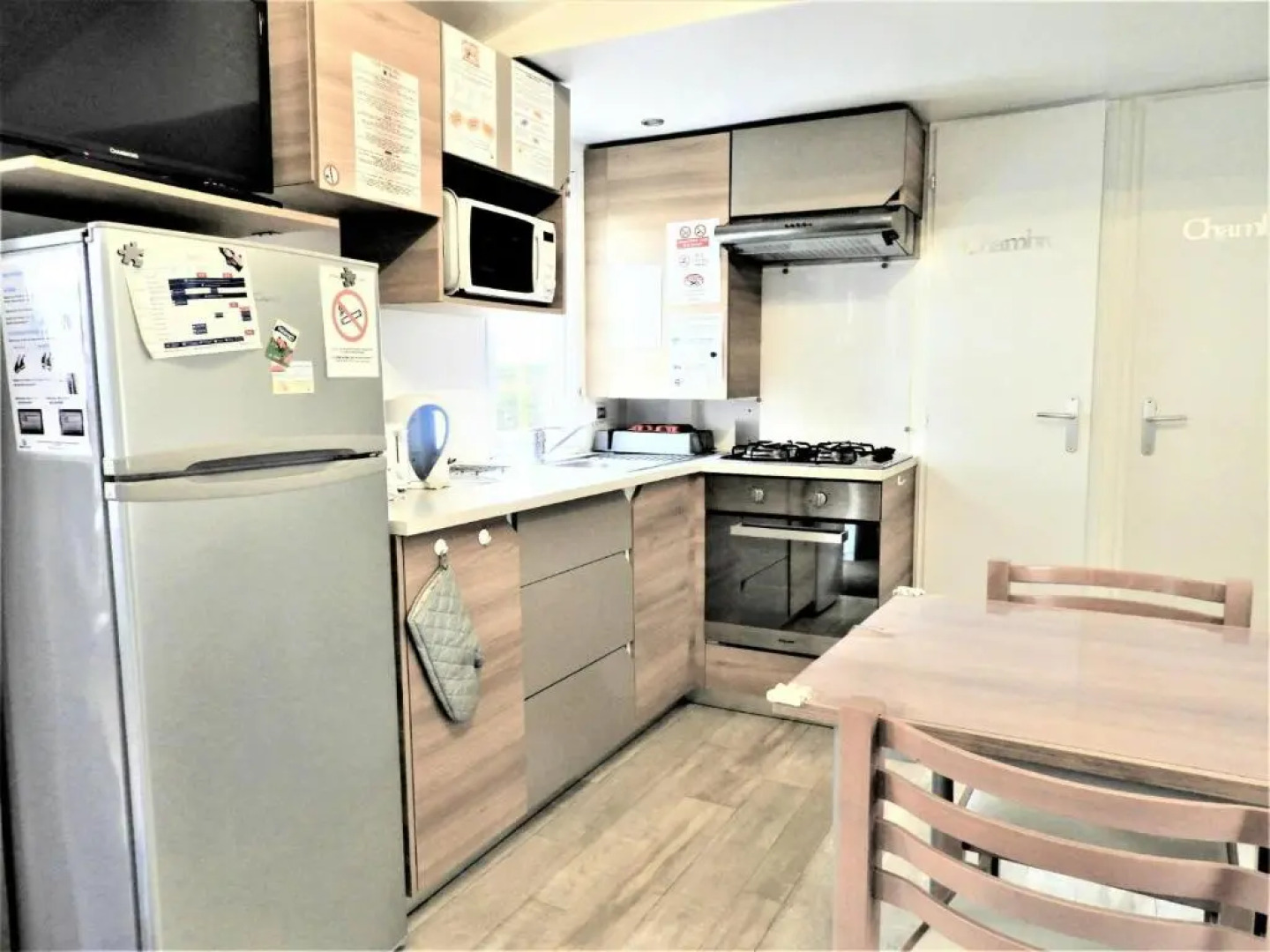 Mobil-home 6 pers. accès direct à la plage 69083