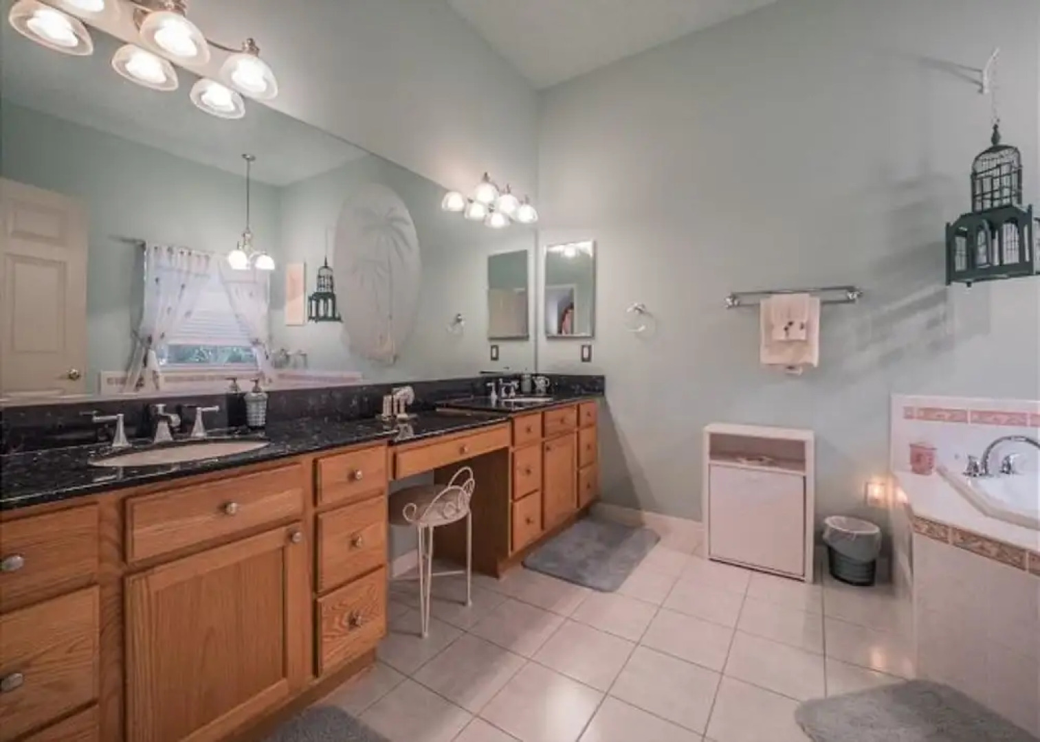 Carolina Court 1311 by White Pelican VR