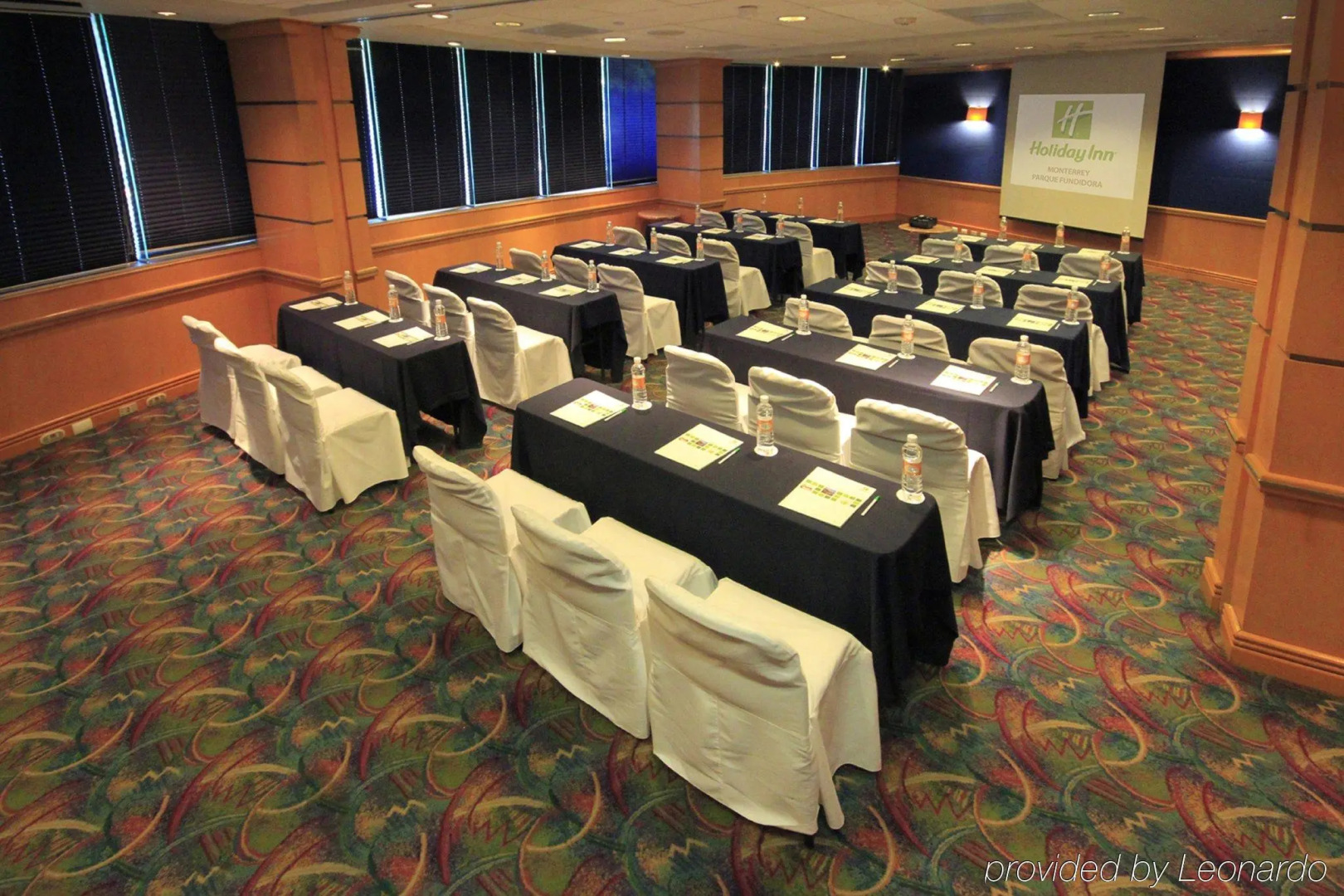 Holiday Inn Monterrey - Parque Fundidora by IHG