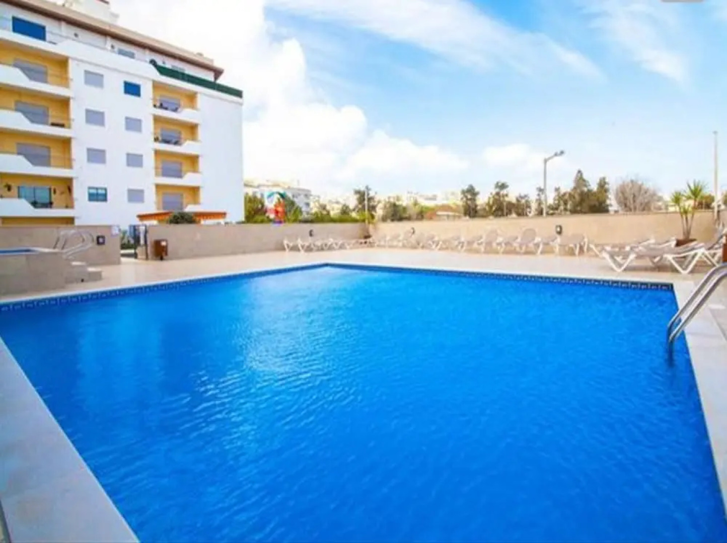 B08 - Central 2  bed with Spa And Pool by DreamAlgarve