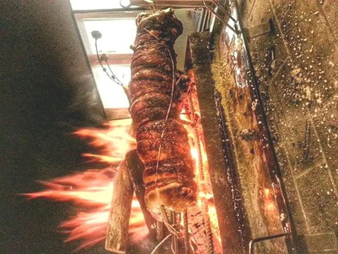 Foximanna on the North Floor in a Villa Surrounded by Greenery Facing the sea