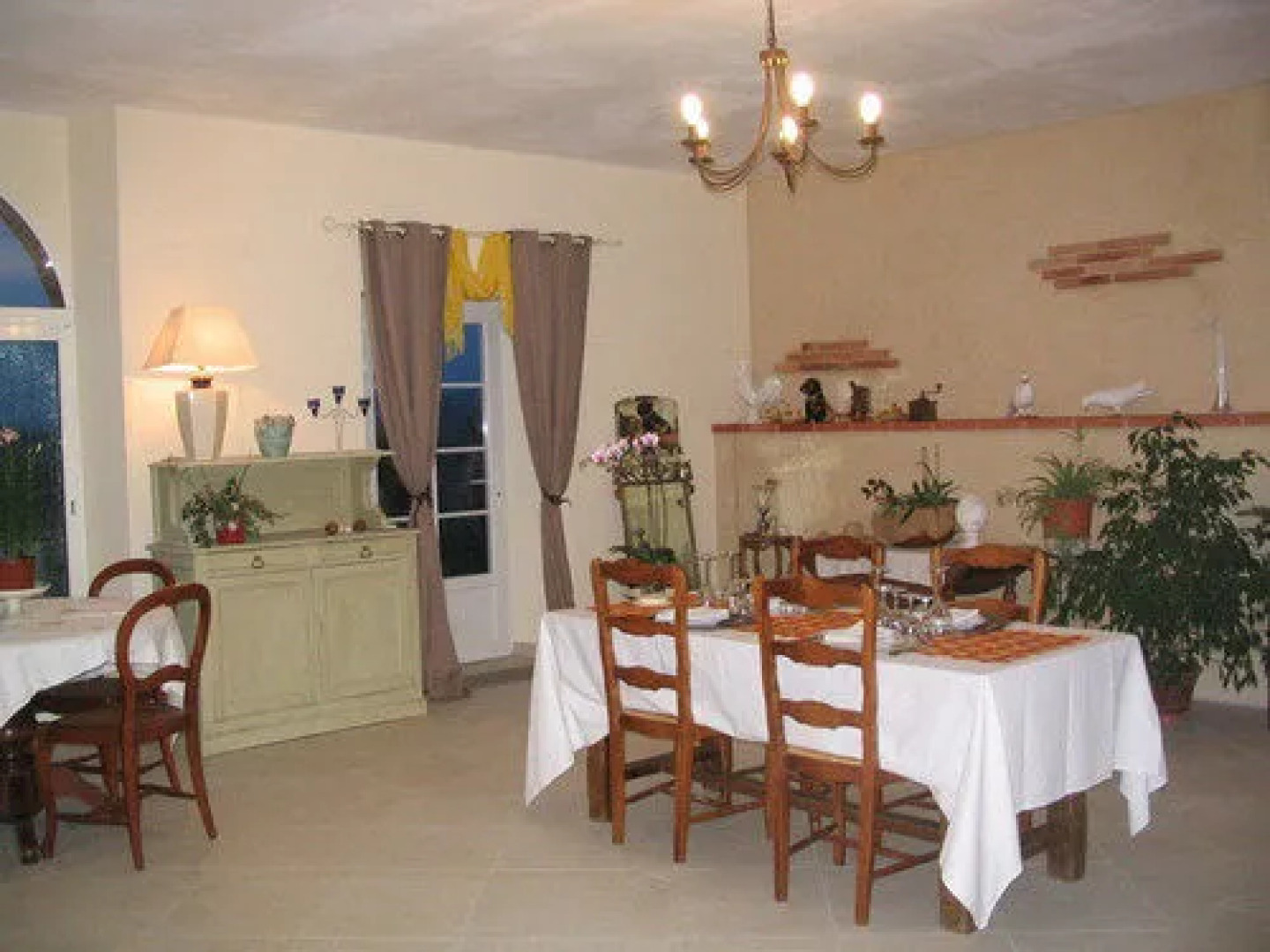 Chambres dHotes Au Chien Bleu