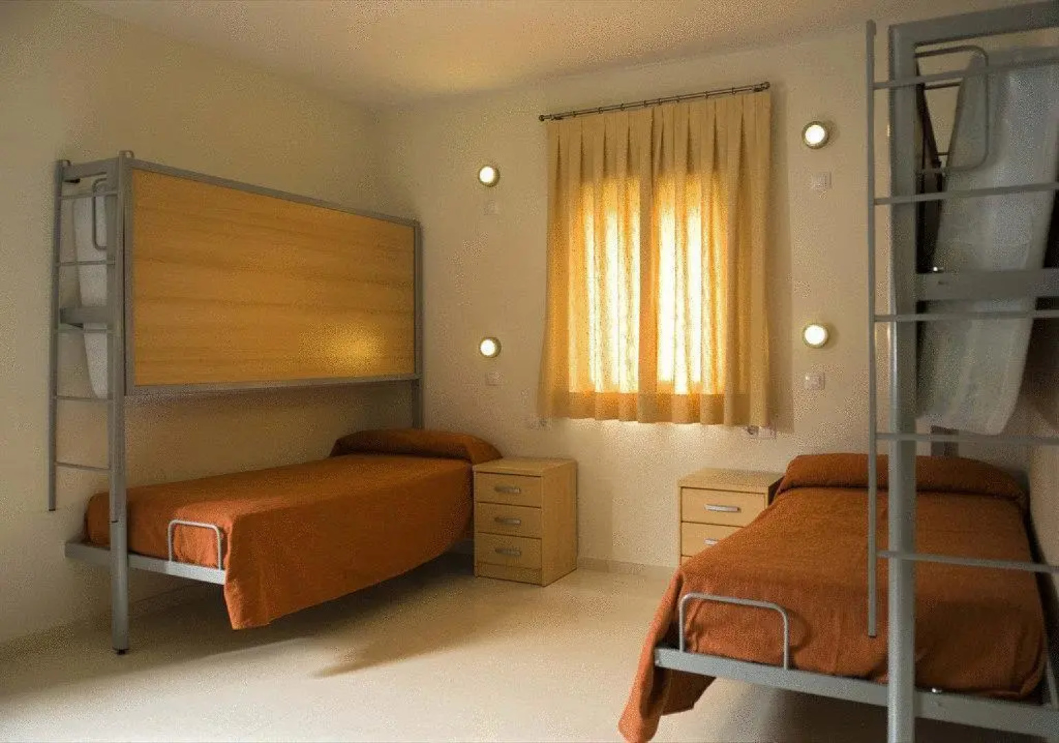 Marbella Inturjoven Youth Hostel