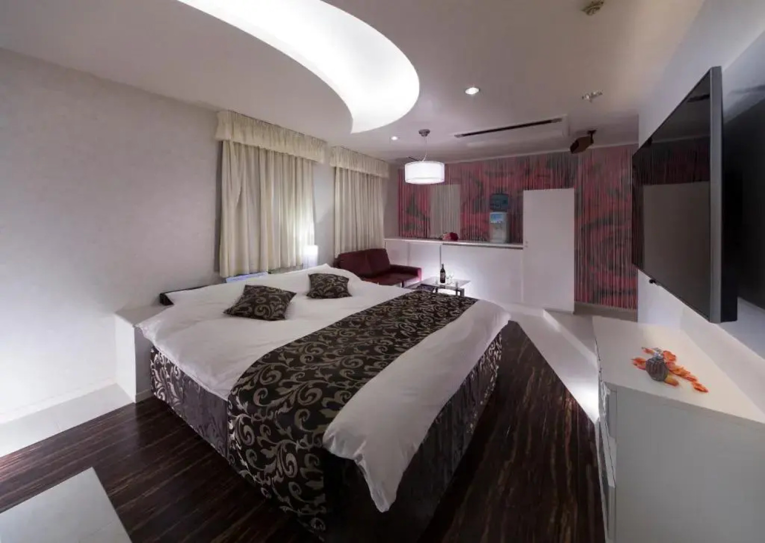 Hotel Sweet Season-L