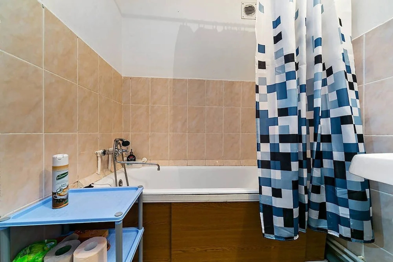 Апартаменты «Добрые Сутки», бульвар 65-летия Победы, 9