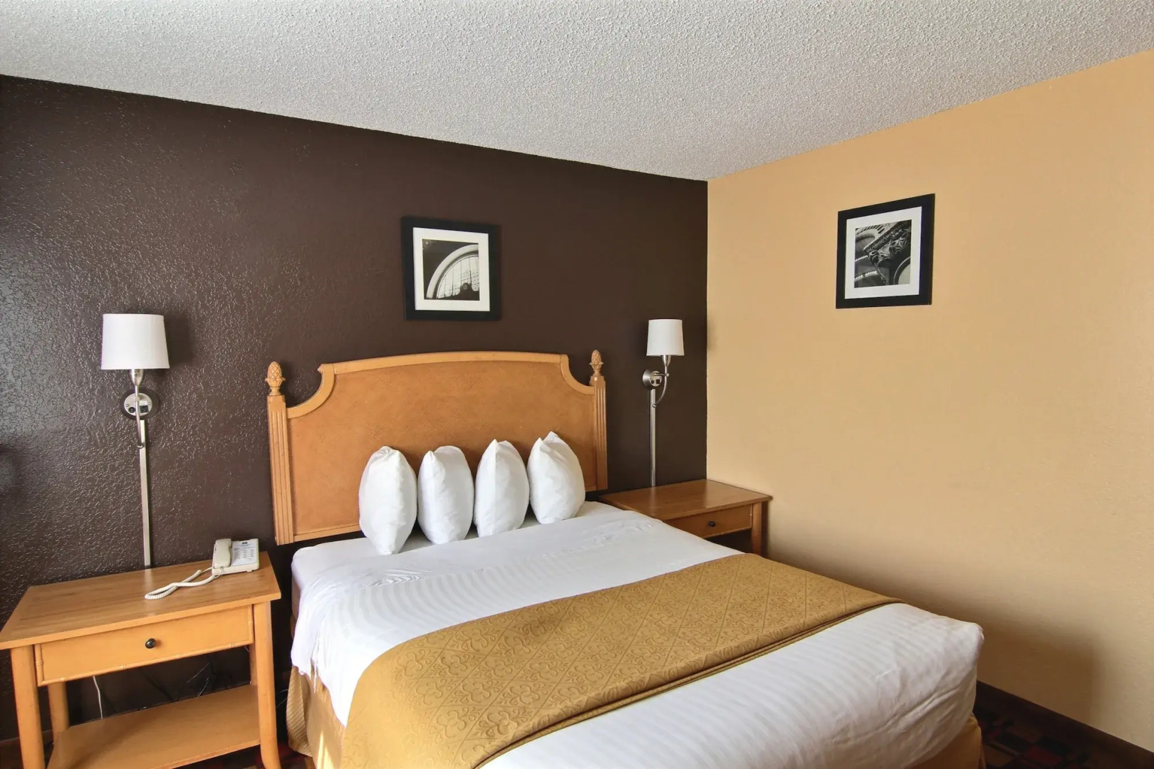 Quality Inn Hall of Fame