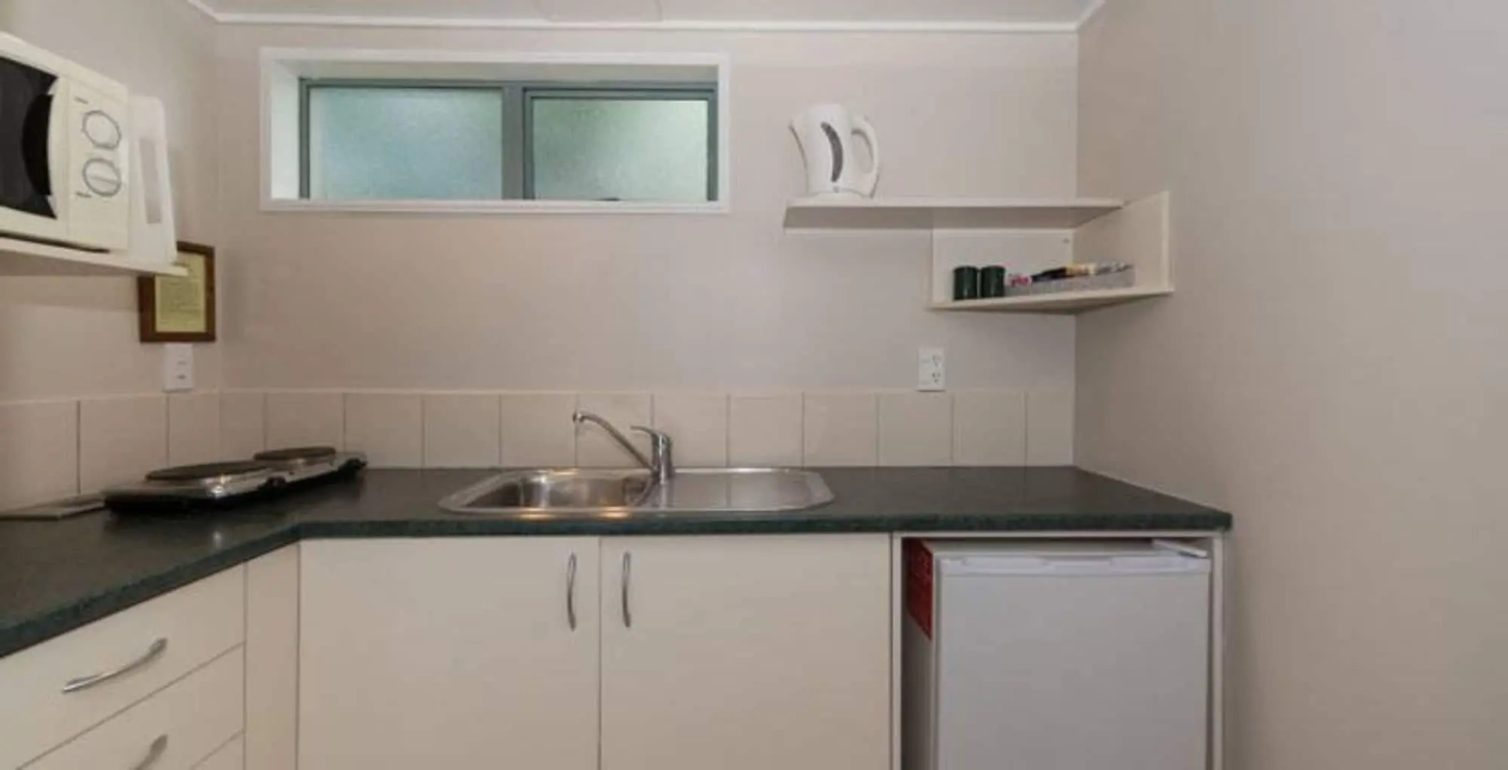 Country Comfort Accolade Lodge Motel