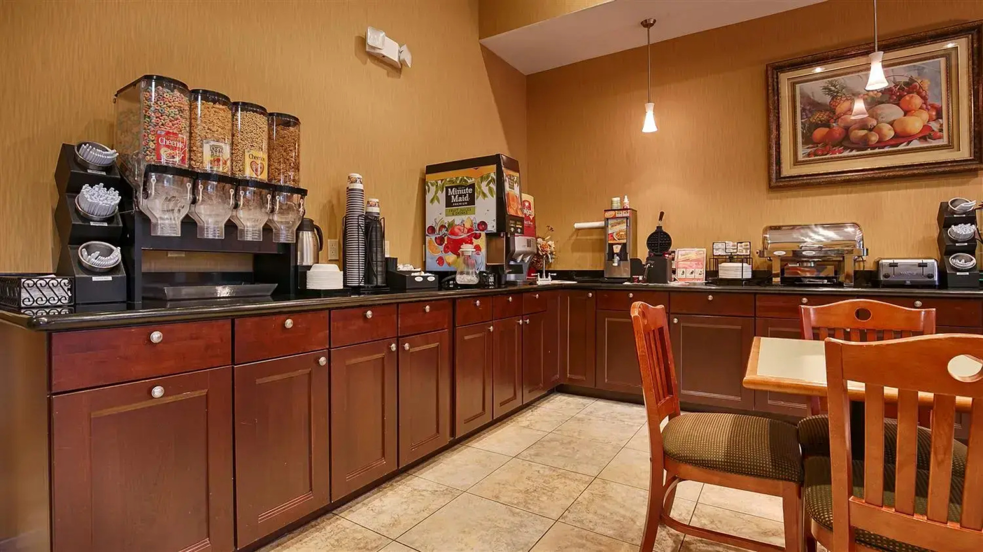 Best Western Plus New Caney Inn Suites