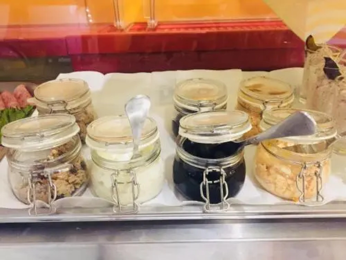 Amstel Hattyú Fogadó és Amstel Cafe & Restaurant