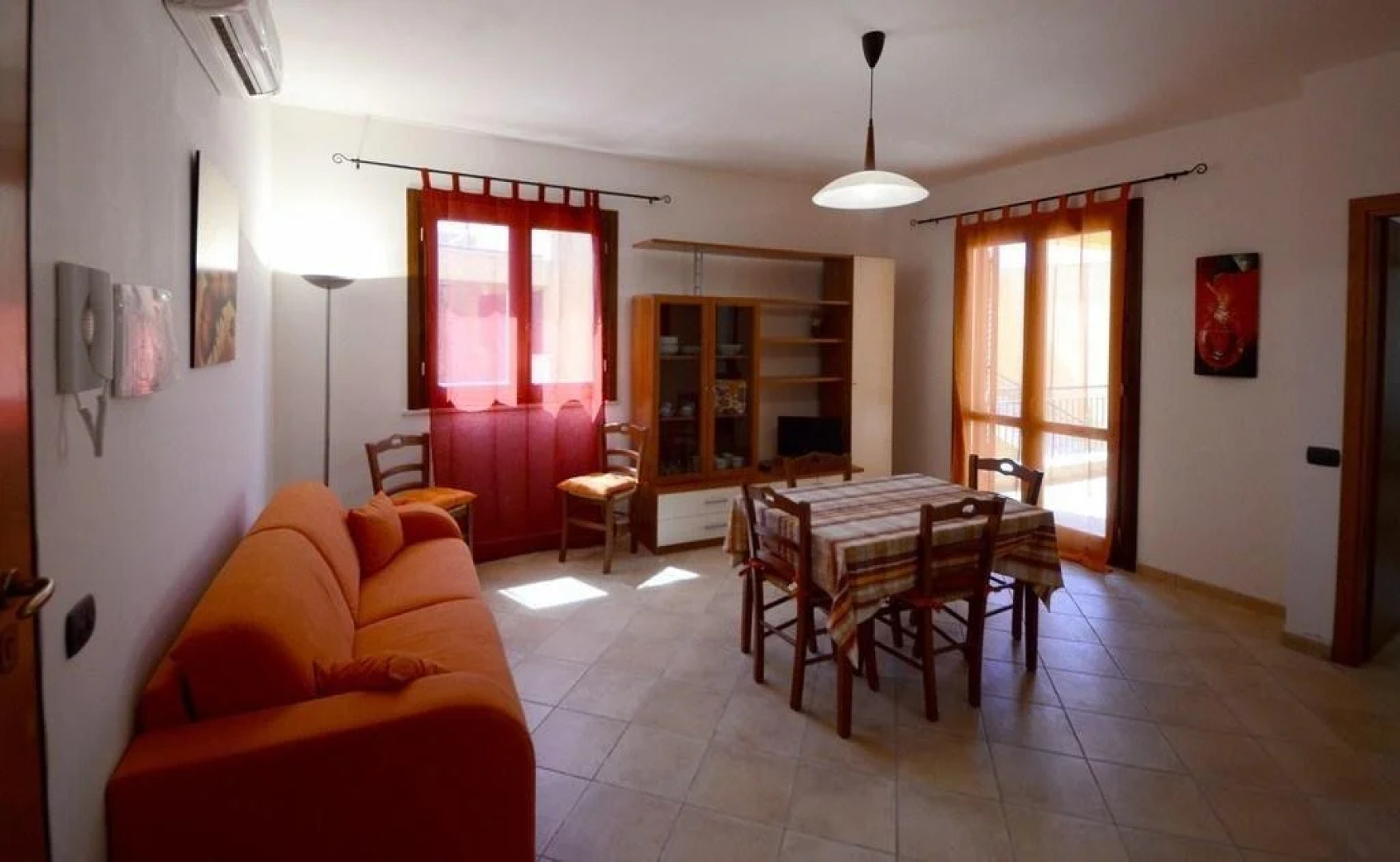 Labour Building Commercial Hotel