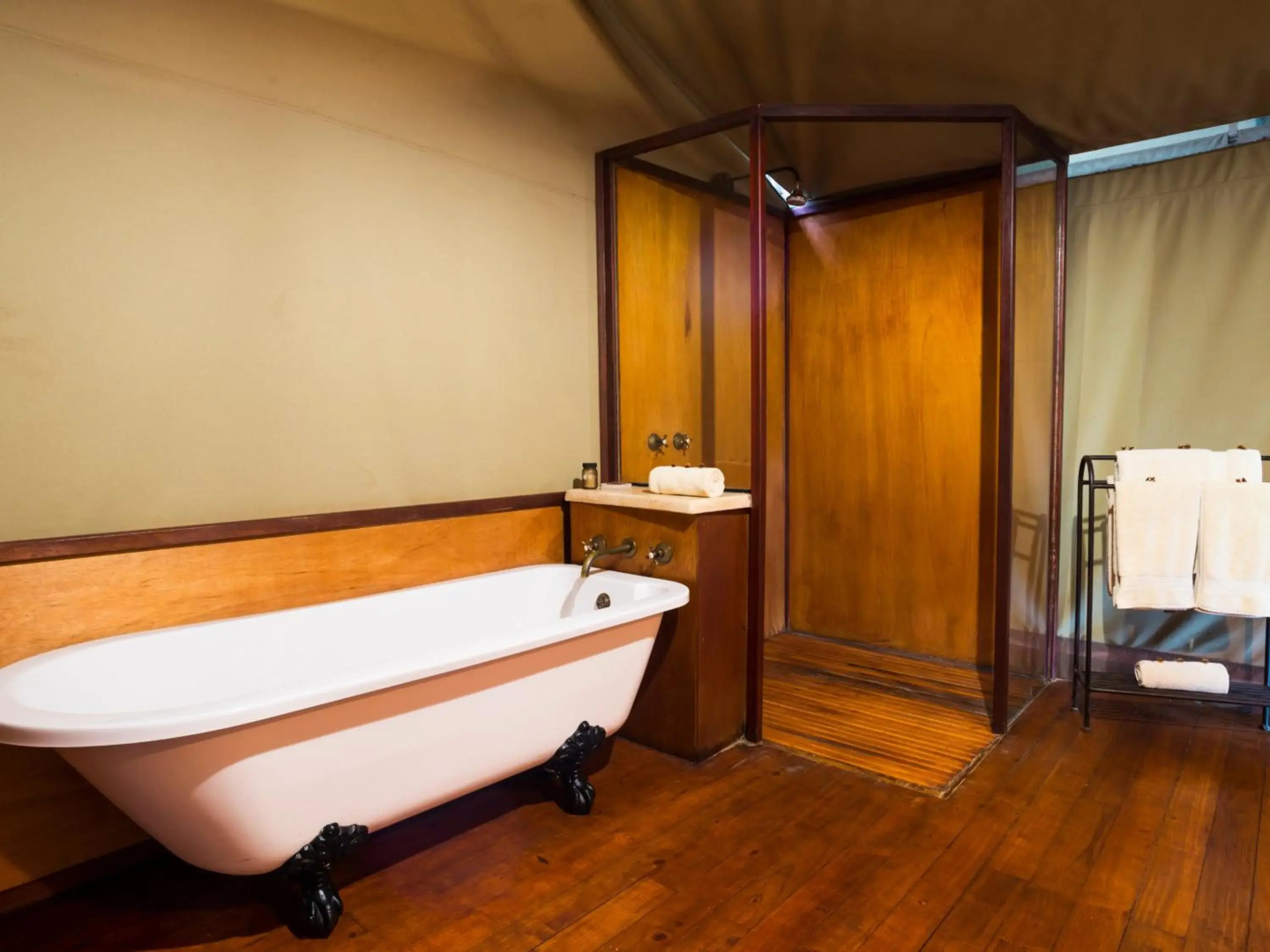 aha Thakadu River Camp