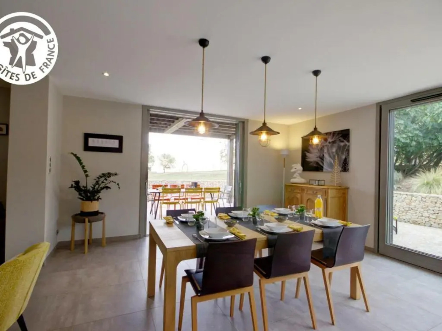 Gîte Montbrison, 4 pièces, 6 personnes - FR-1-496-157