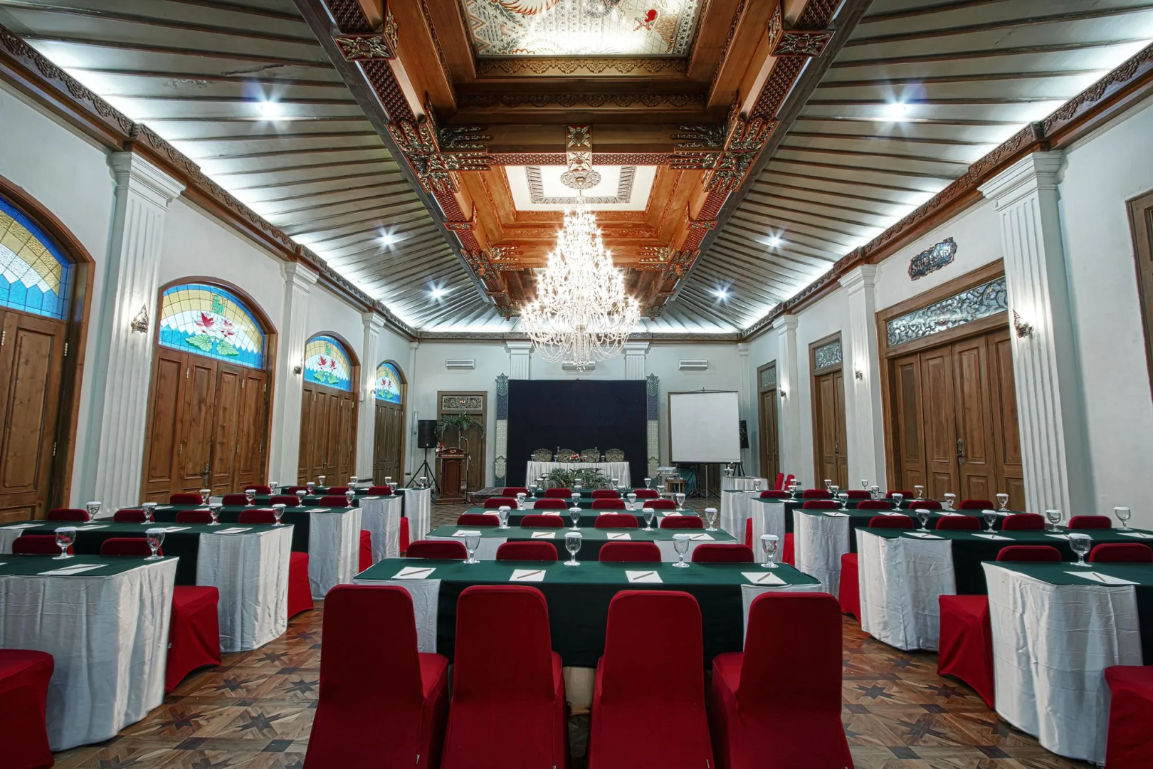 Kusuma Sahid Prince Hotel