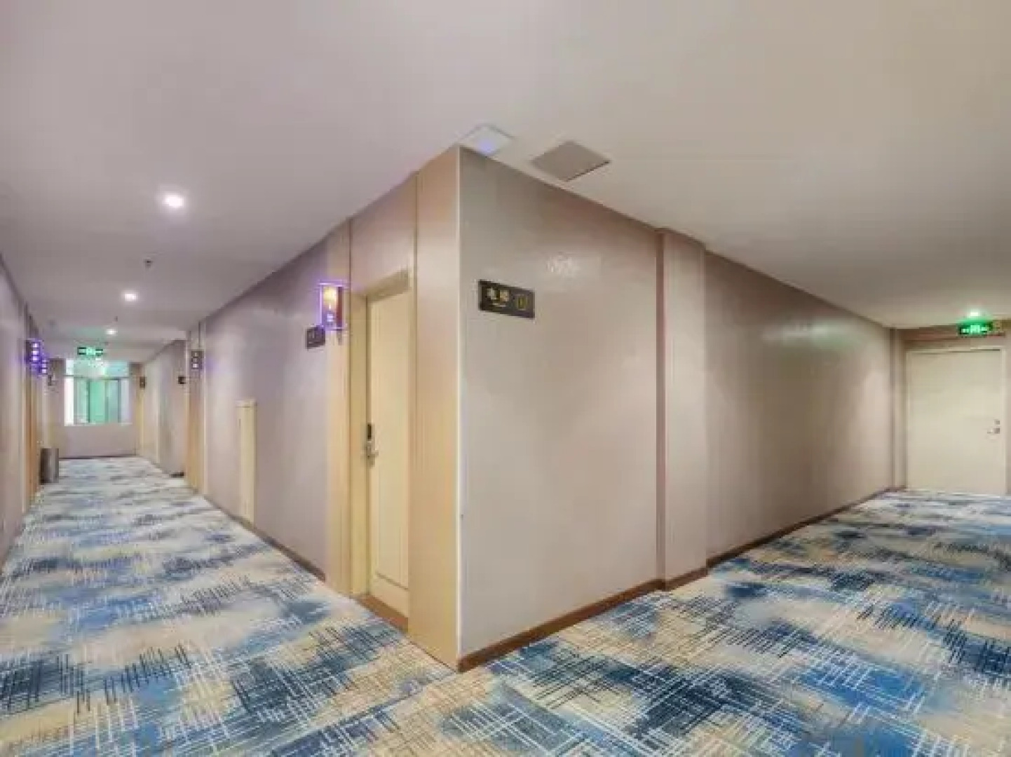 Fu Quan Hotel (Wuchuan Haibin Bus Terminal)