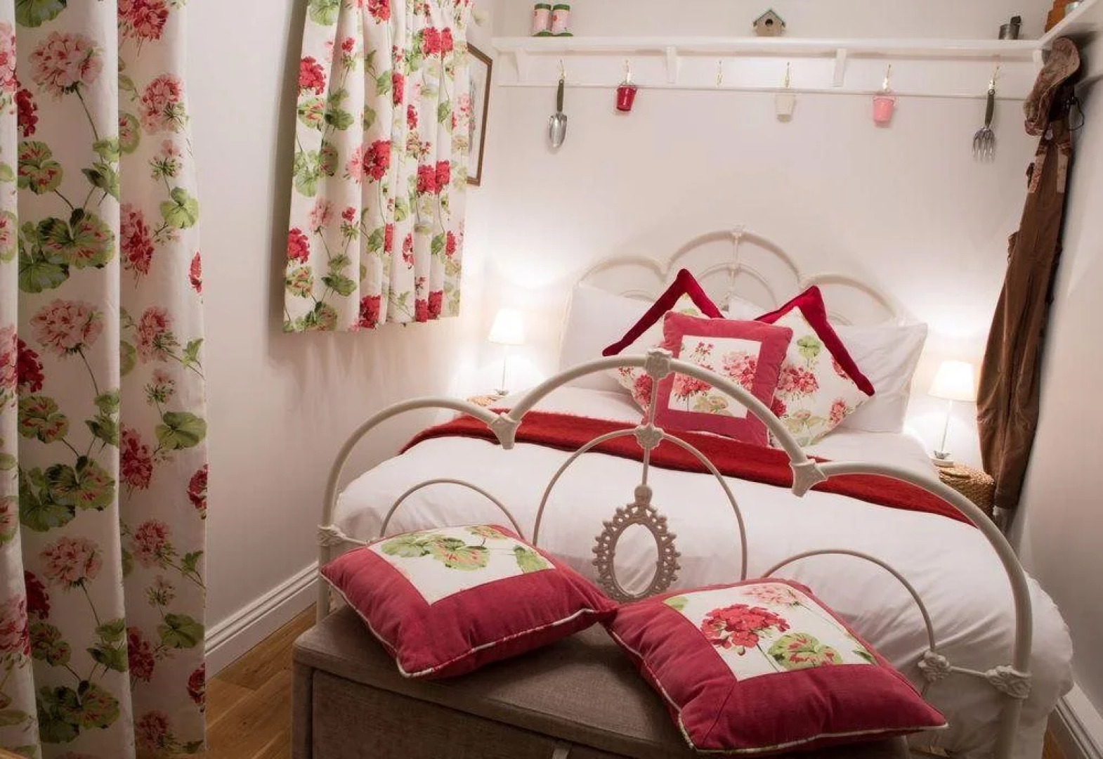 Hall Farm Bed & Breakfast