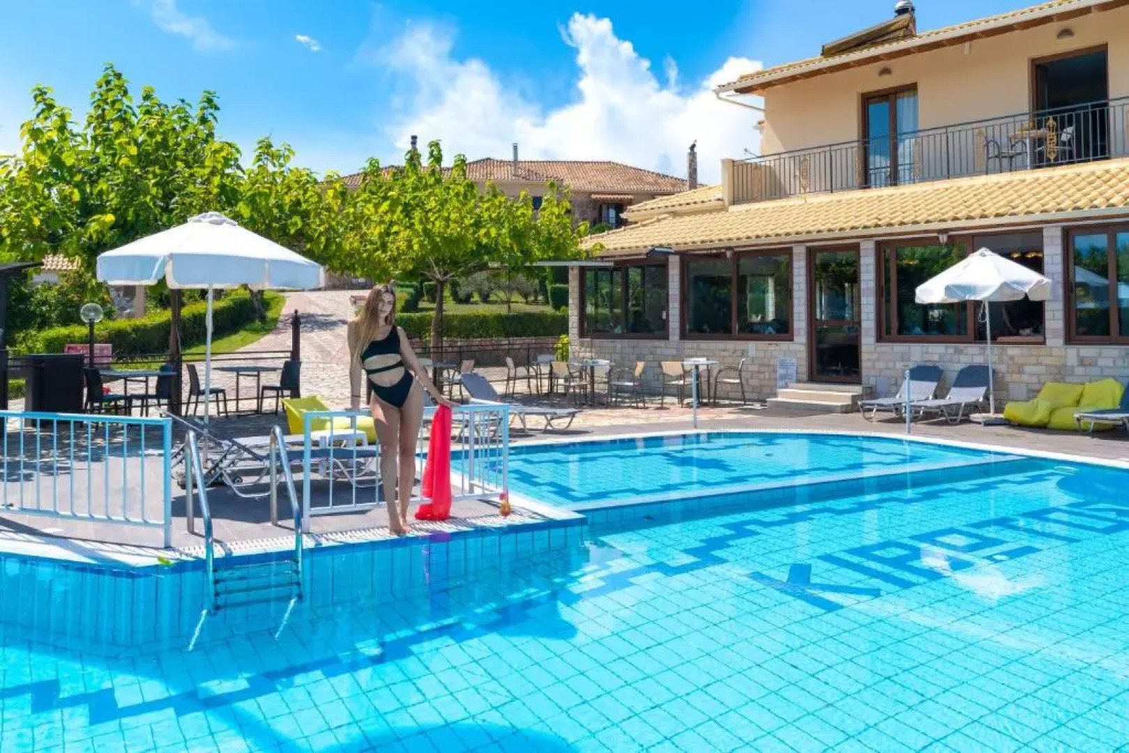 Thermios Apollon Hotel