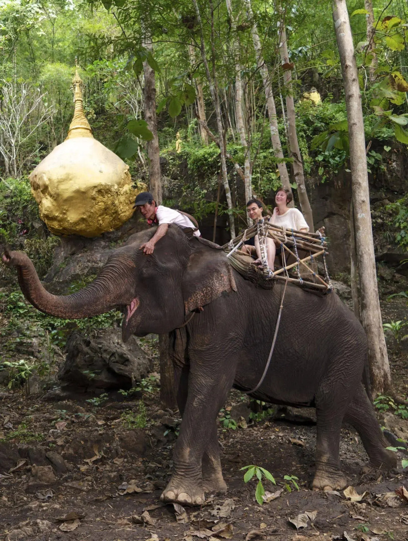 The FloatHouse River Kwai