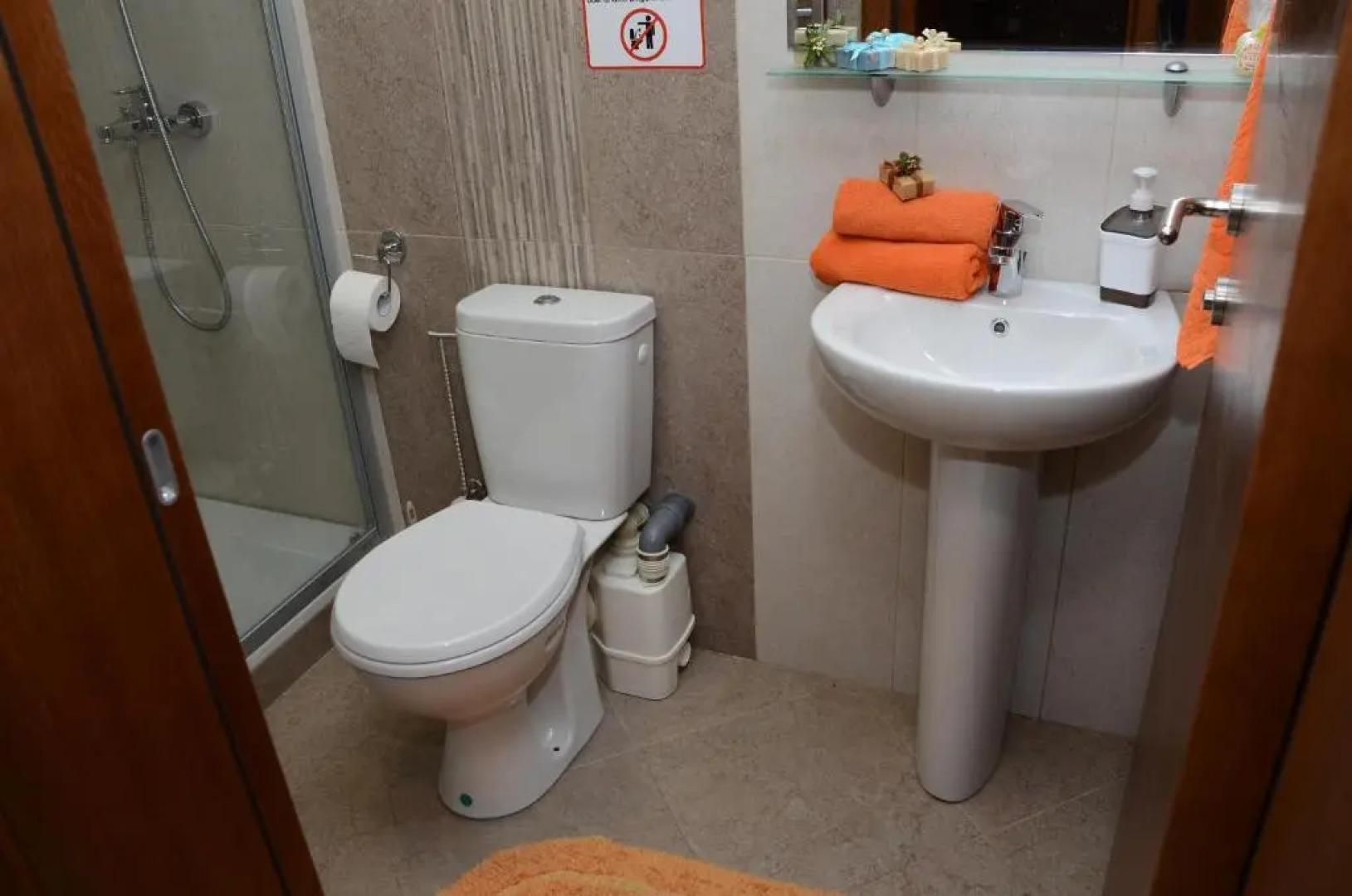 Lux Apartmani Vesna 2