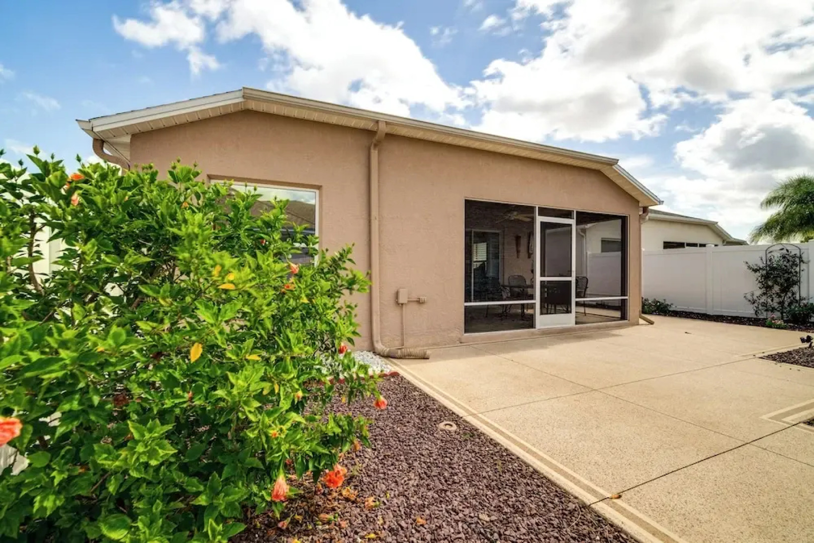 1 Mi to Pickleball & Golf: Home in The Villages