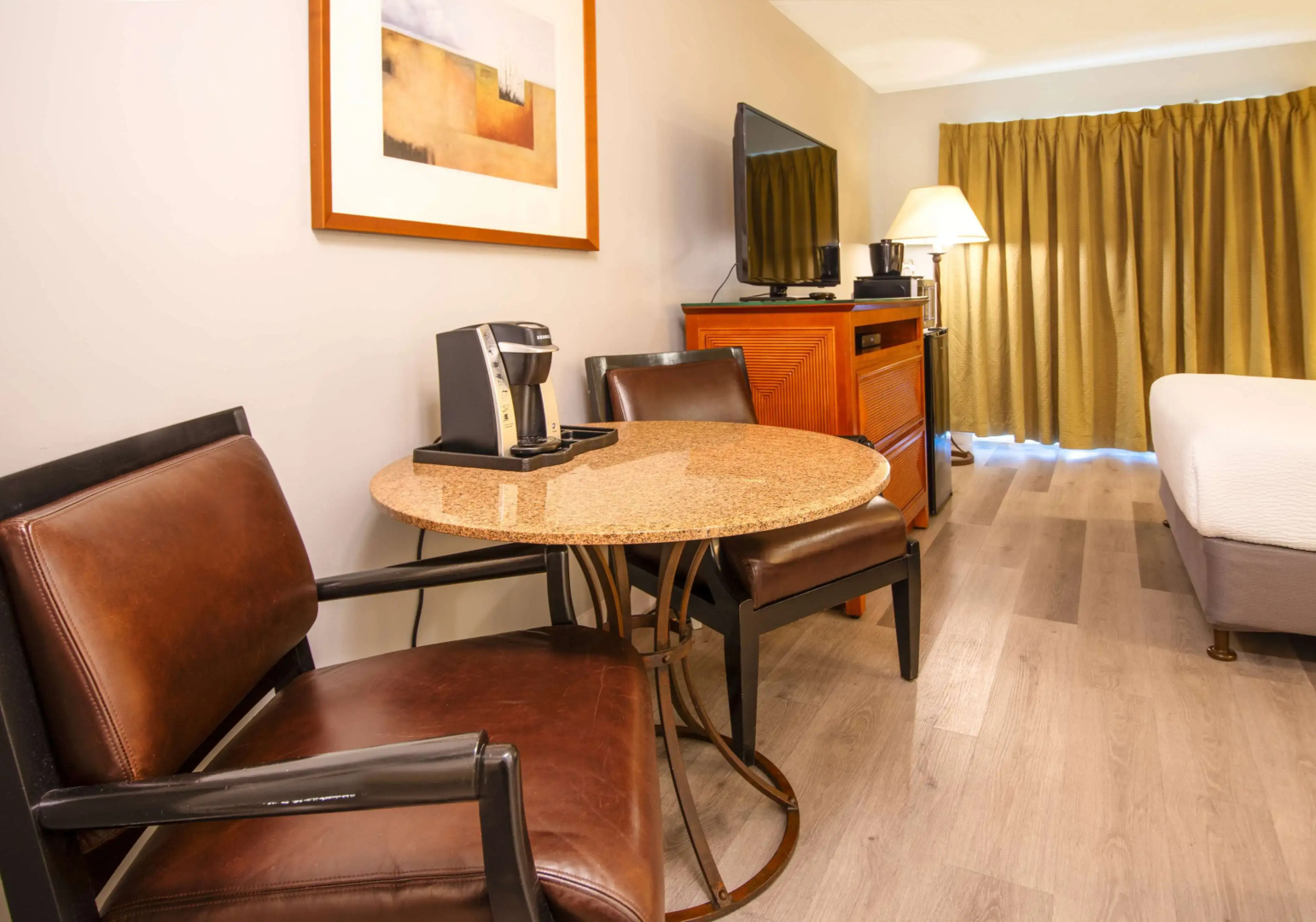 Coast Parksville Hotel
