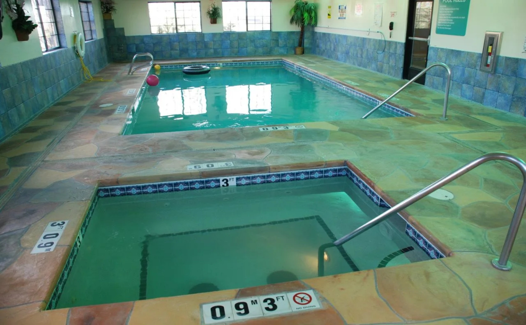 Holiday Inn Express Hotel & Suites Raton by IHG