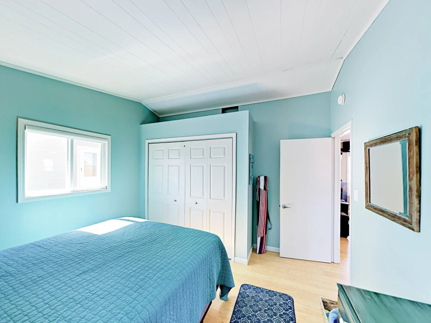 881 N Pacific Street Home 3 Bedrooms 1 Bathroom Home