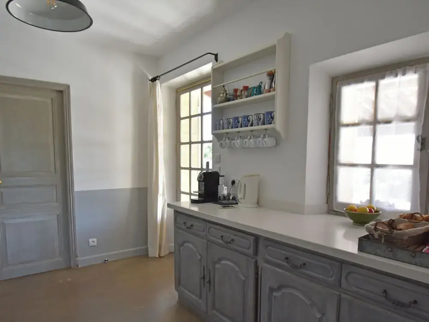 Luxurious Villa in Roussillon With Private Swimming Pool