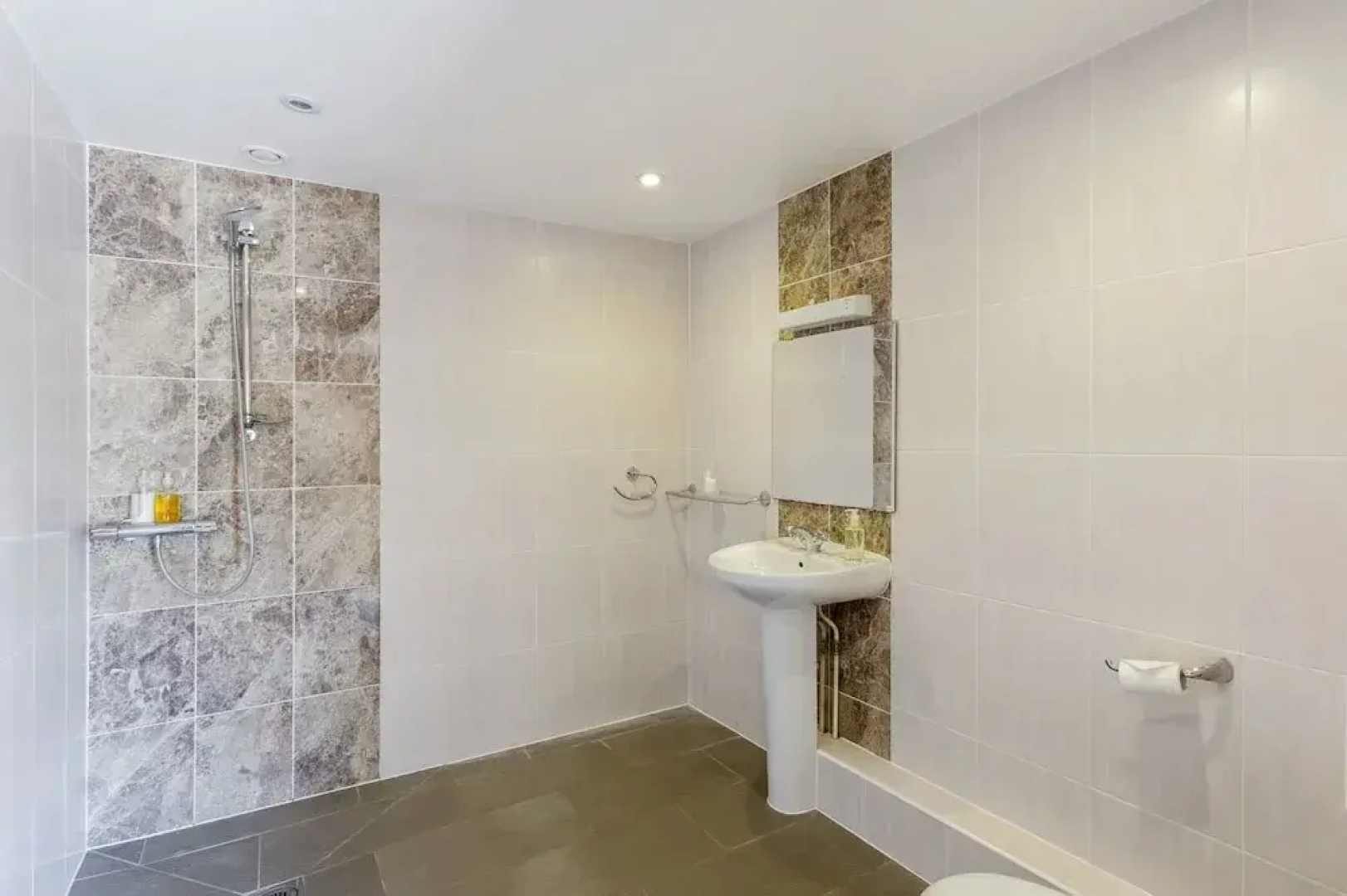 Bright Cotswolds Home near Littleworth