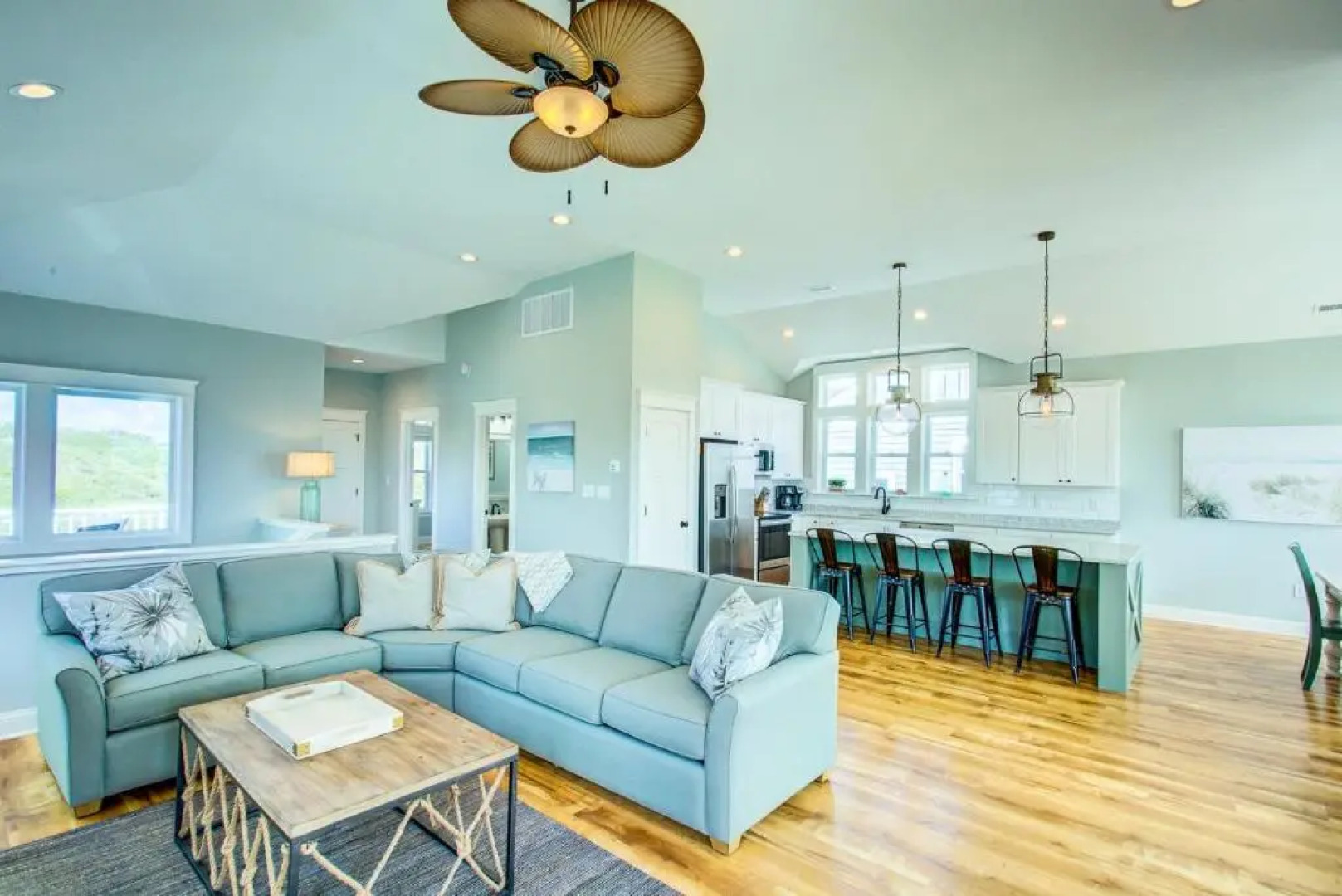 4056 - Tight Lines & Tan Lines