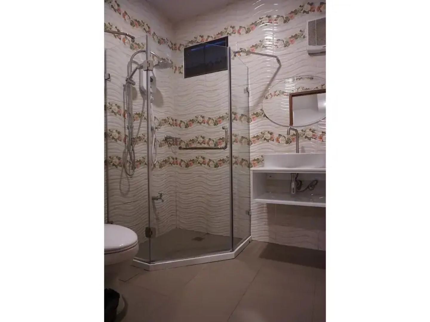 Must Come Boutique Hotel