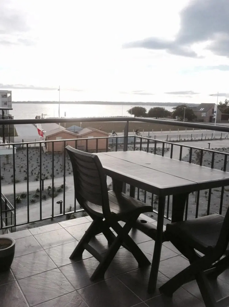 Apartment With one Bedroom in Concarneau, With Wonderful sea View, Poo