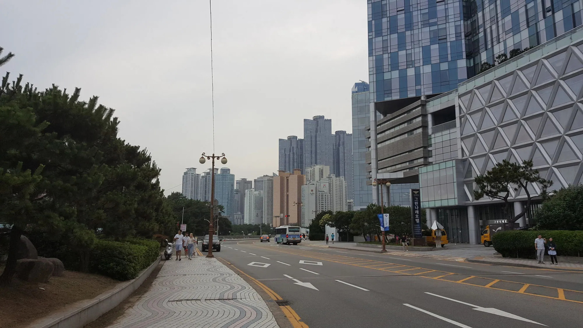 Dongbaekseom Guest House