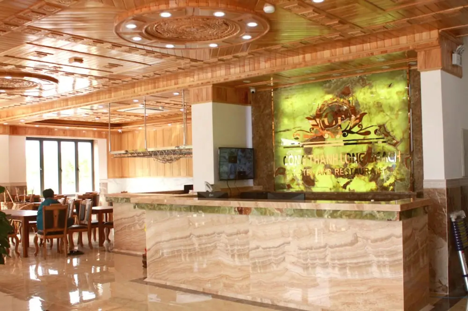 Cong Thanh Long Beach