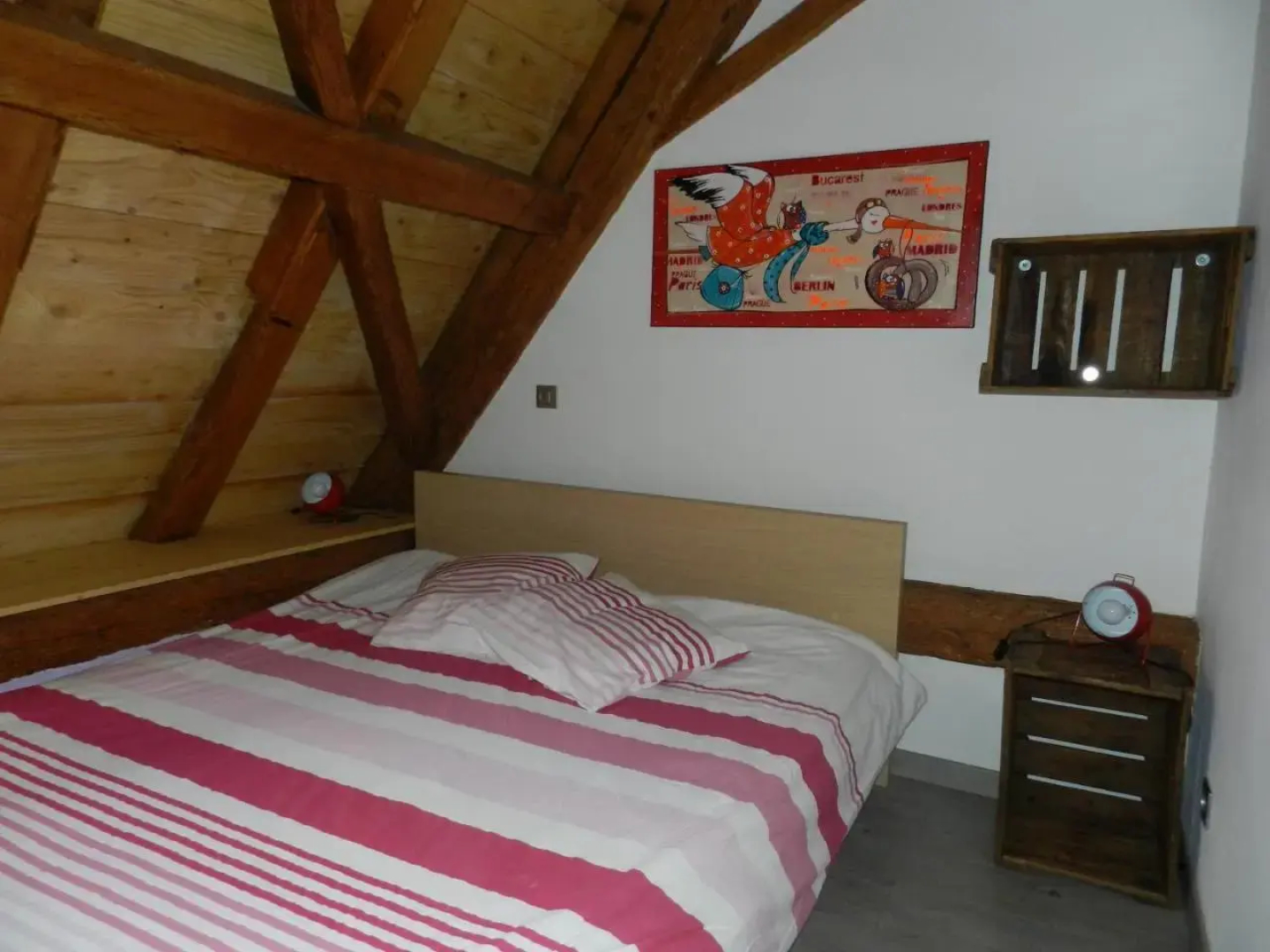 Gîte autonome, La grange a foin, piscine !