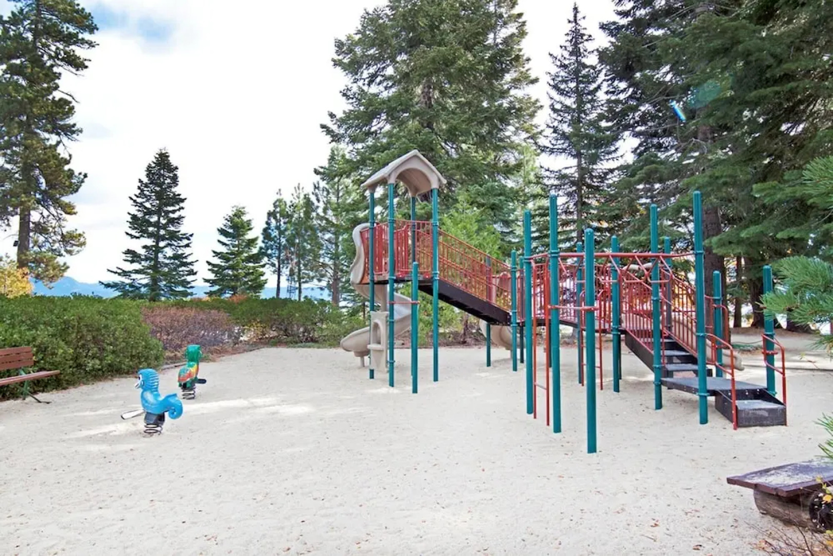 Barking Pine Cabin 915 2 Bedrooms 2 Bathrooms Cabin