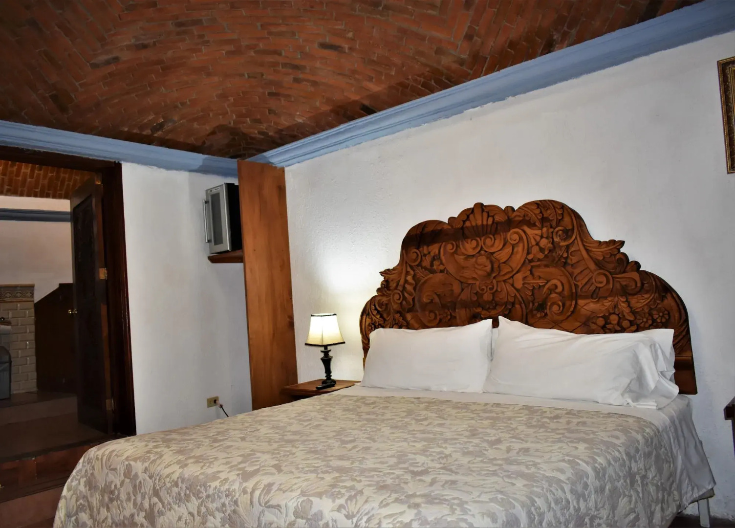 Hotel Eden de los Angeles