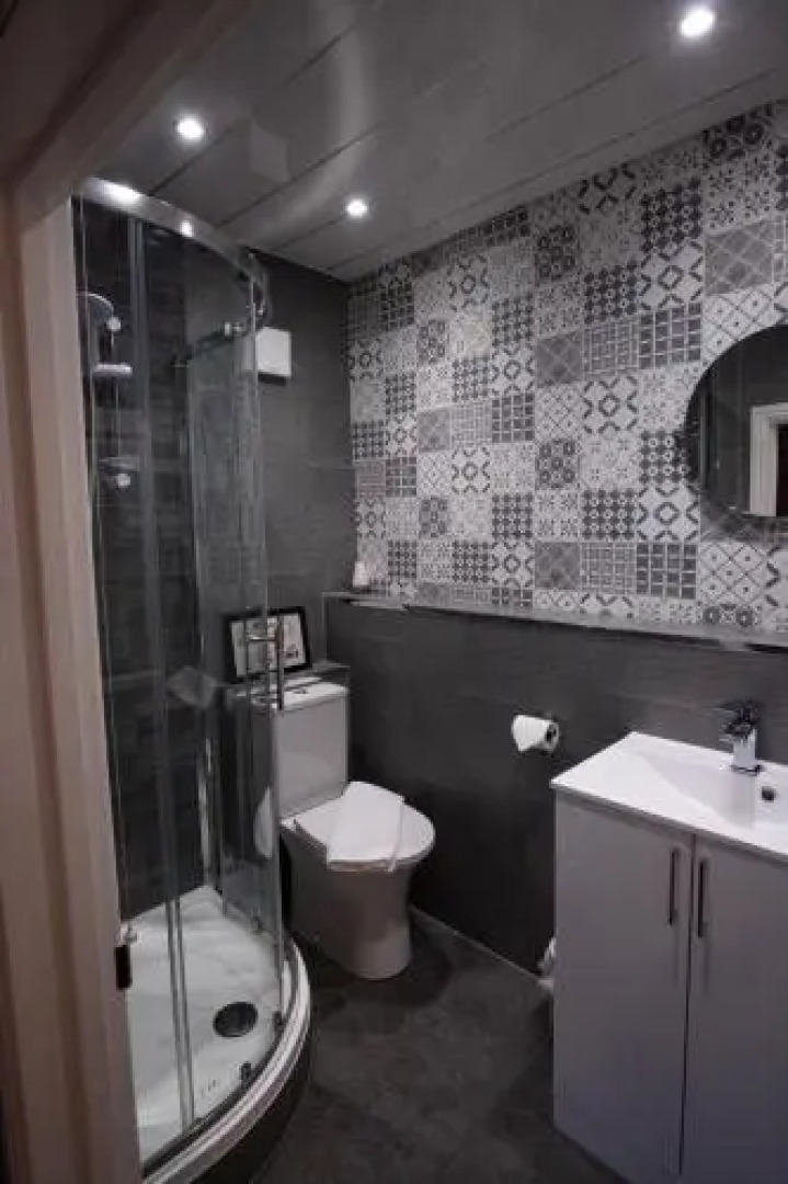 Laburnum Guest House at Bistro Englaze