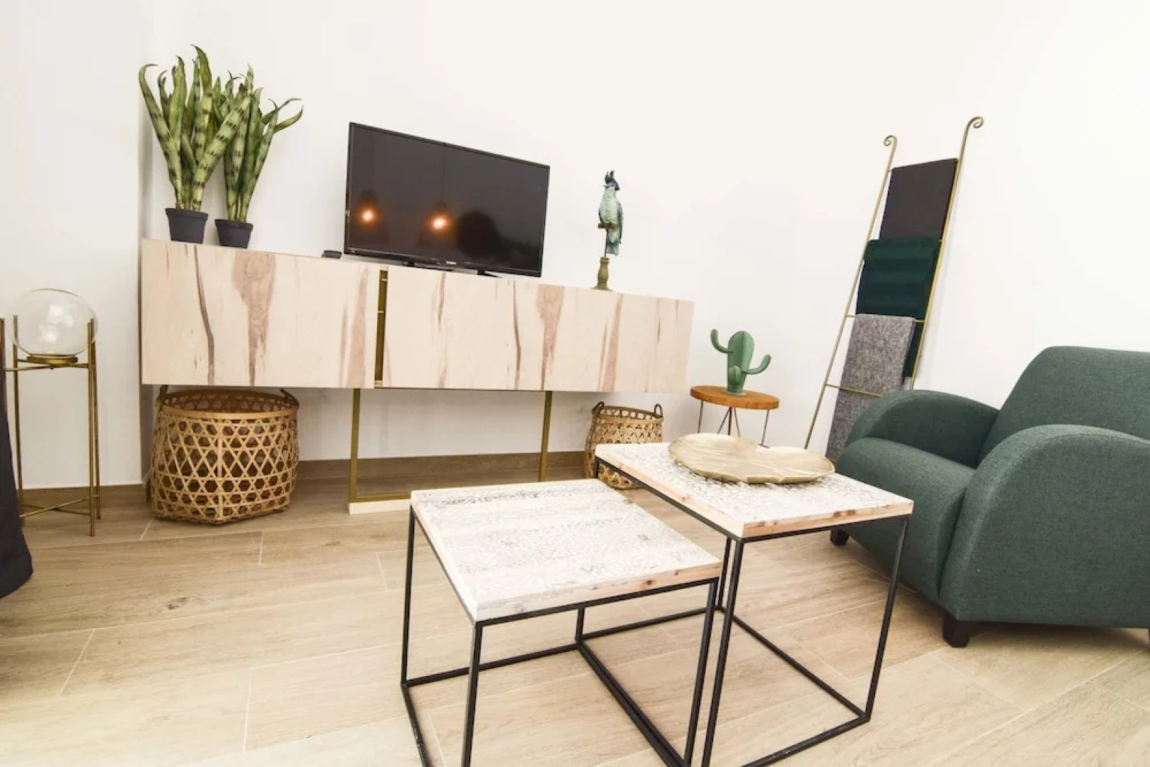 Letmalaga Carlos Haya