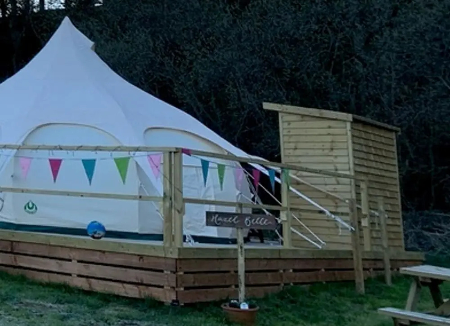 Lovely Spacious Lotus Bell Tent in Shaftesbury, UK