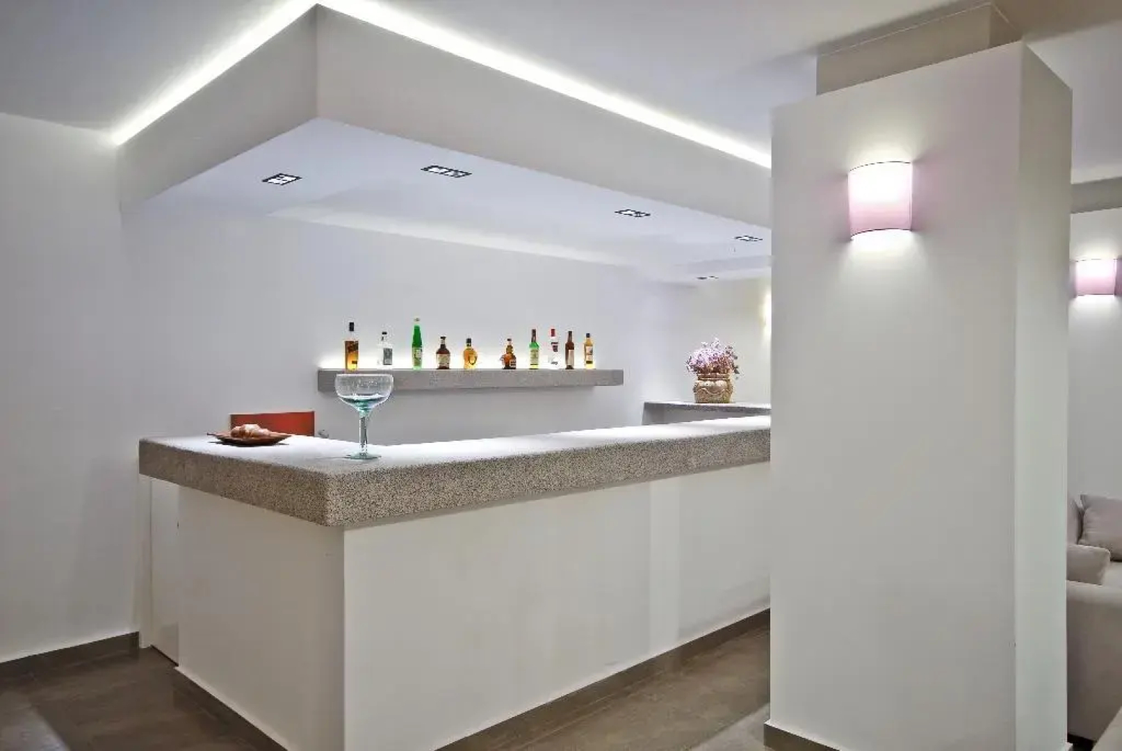 Xenia Hotel
