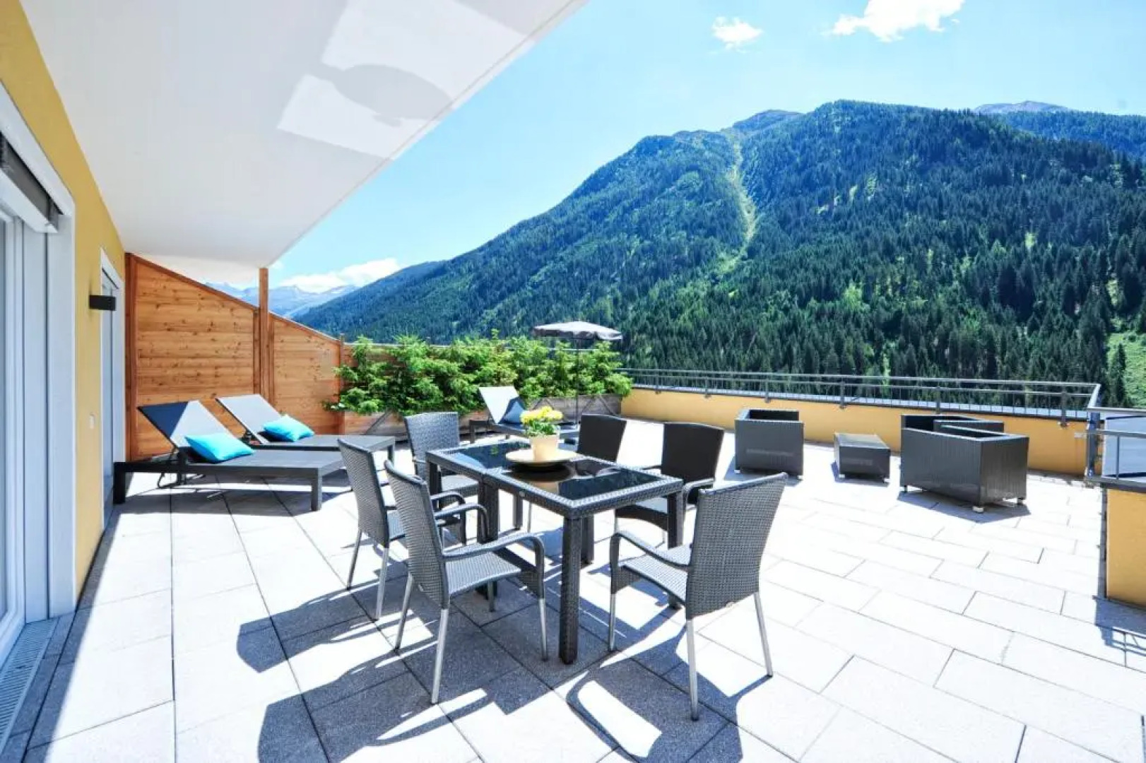 Hotel & Luxury Appartements Dorfstadl