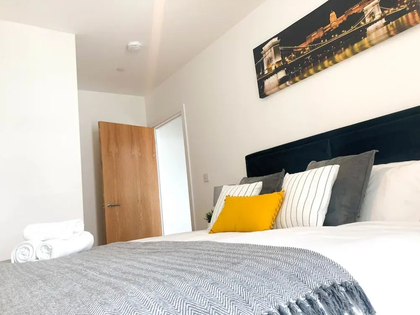 Regal Serviced Apartments