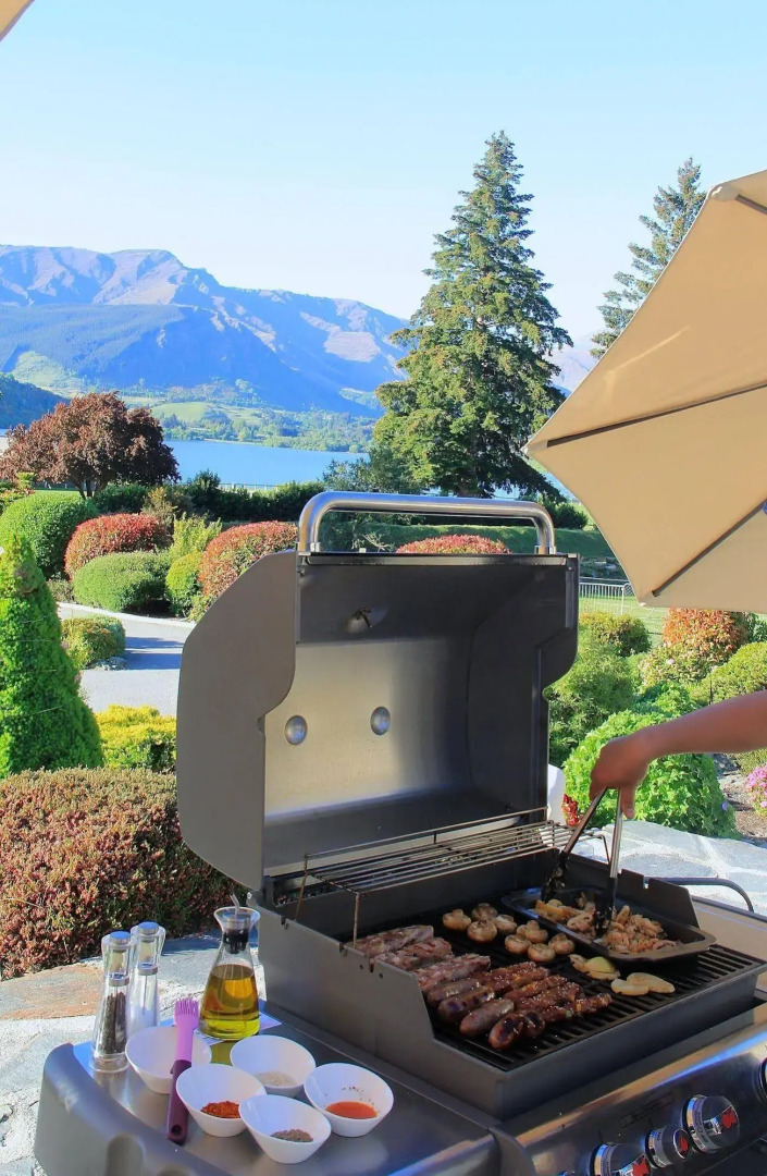 The Shan's Luxury Lodge