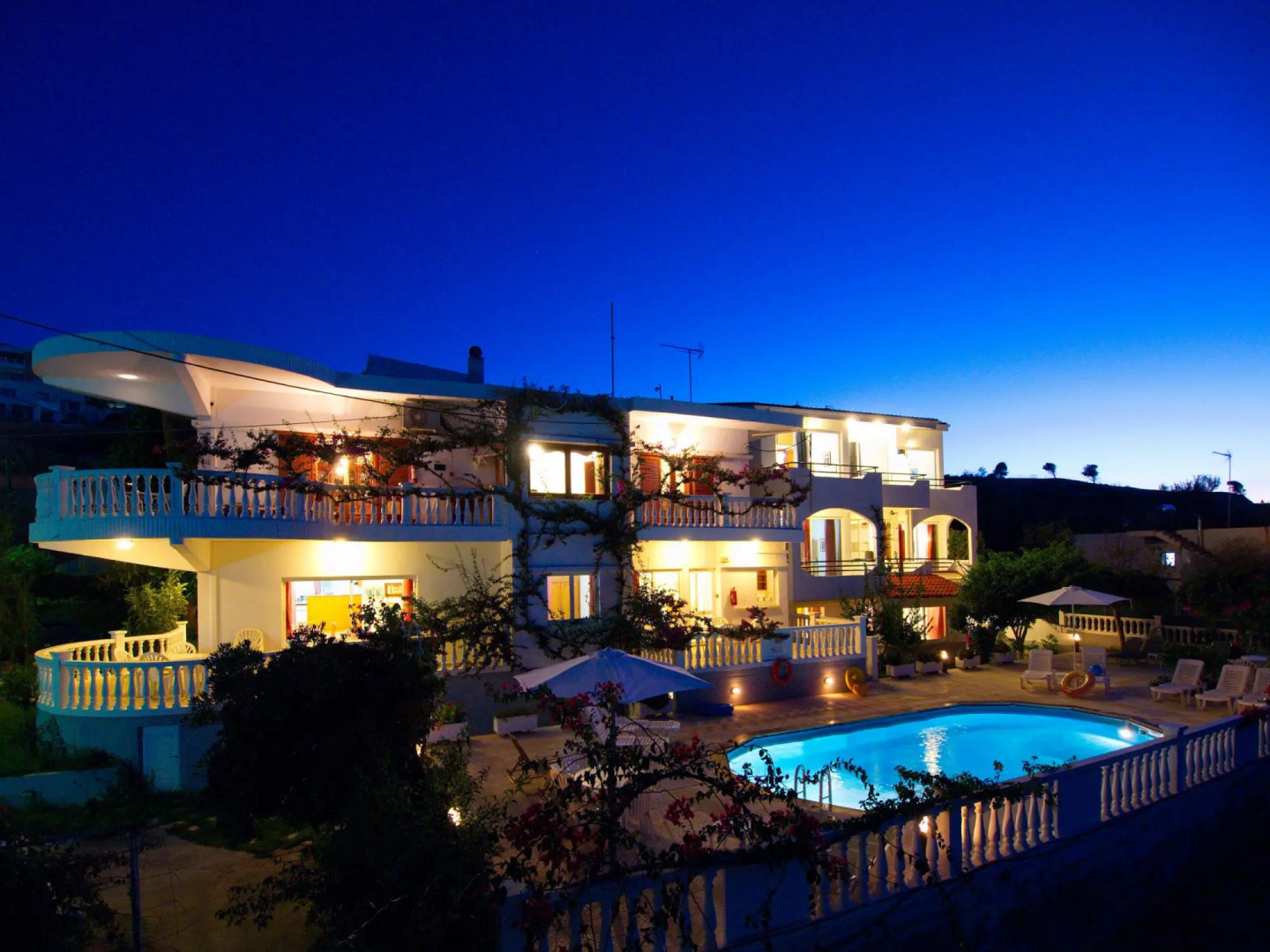 Rouladina Apt 2 in Stalos