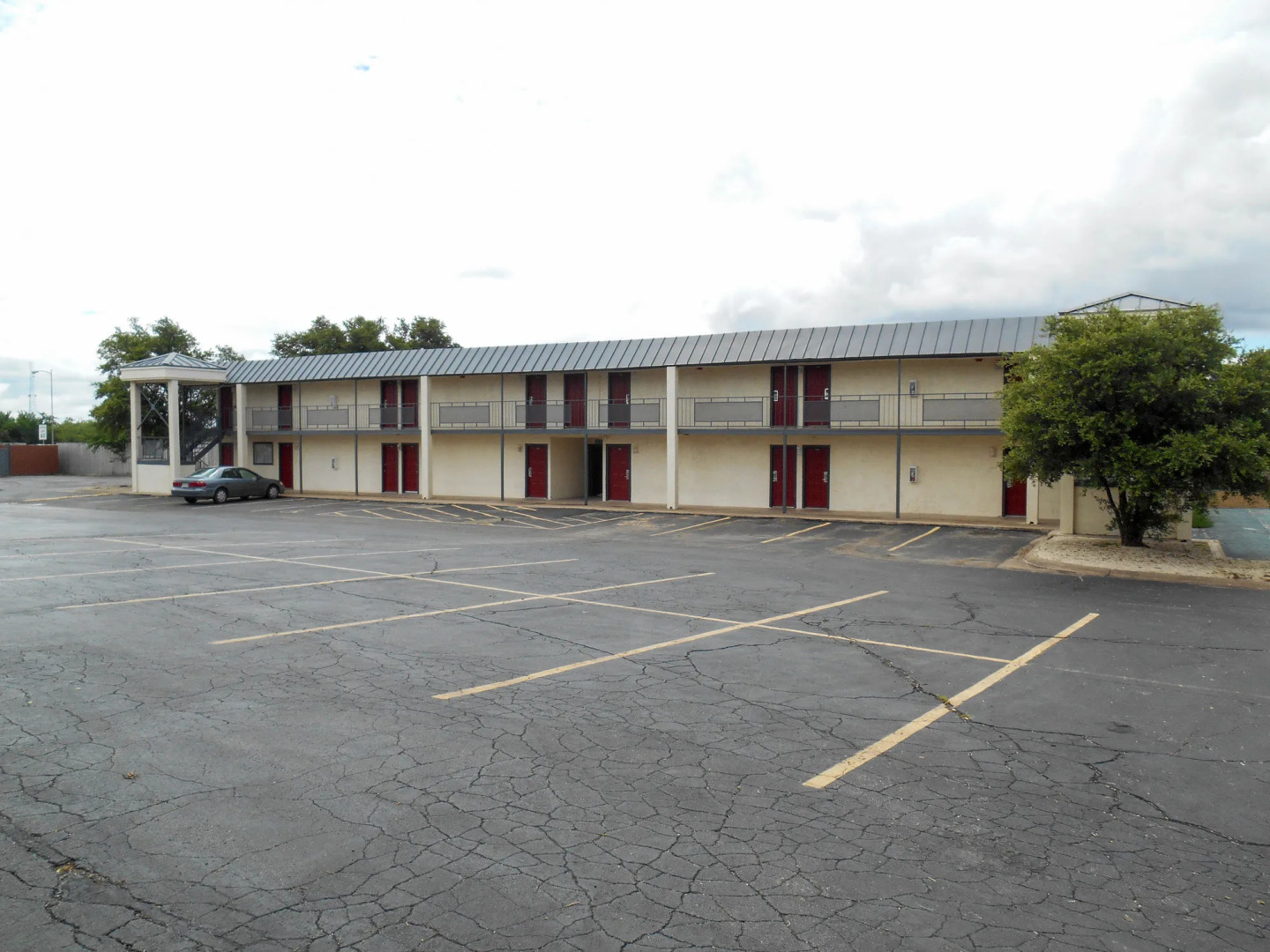 Red Roof Inn & Suites San Angelo