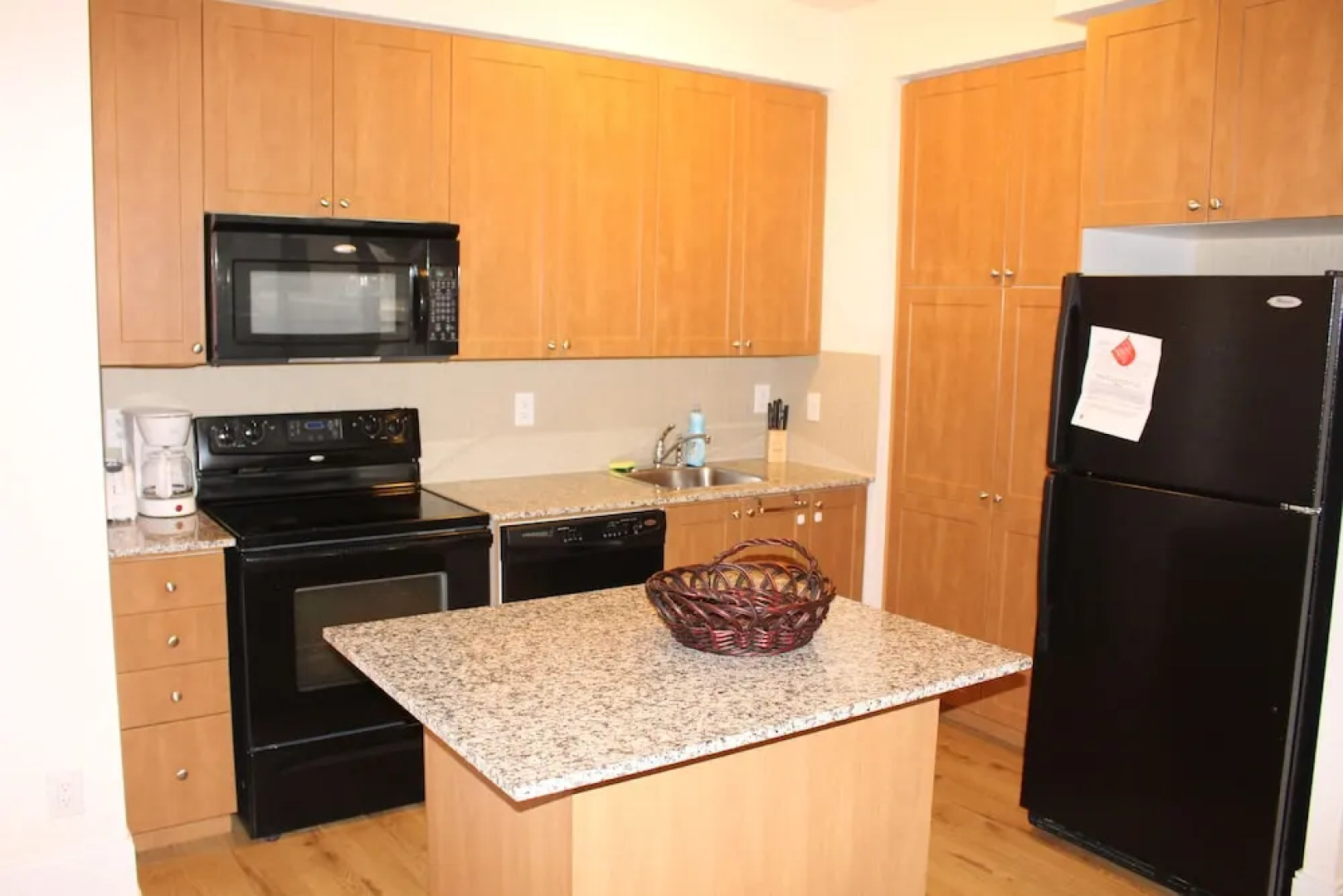 Square One Comfort Suite By Elite Suites